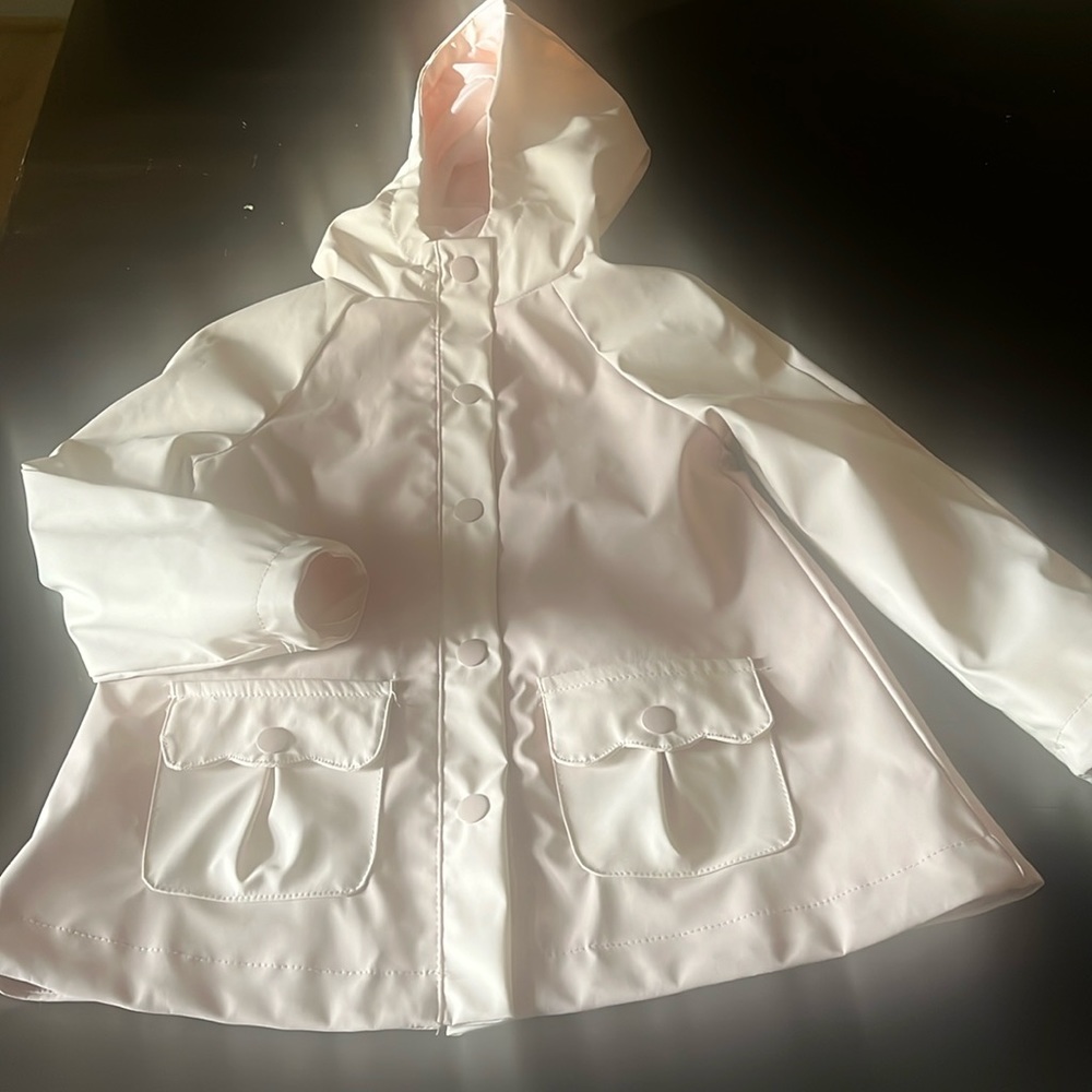 Super adorable toddler raincoat